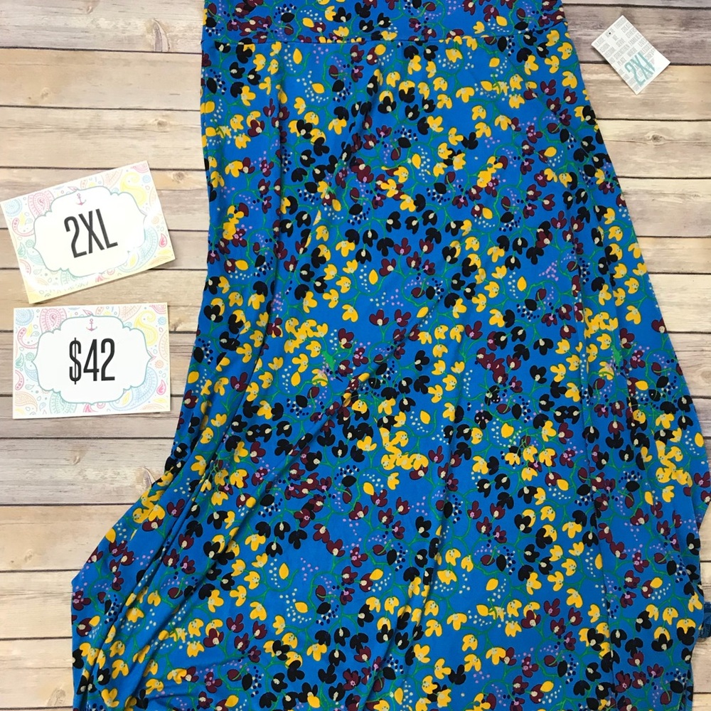 NWT LULAROE MAXI SKIRT SIZE 2XL